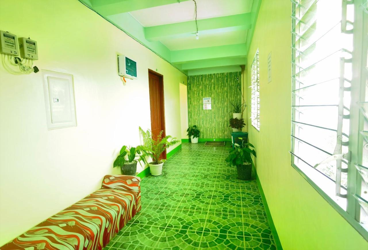 Reddoorz At D128 Lodge Cagayan Valley Tuguegarao City Exterior photo